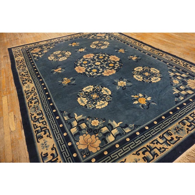 Mid-Century Modern 1980s Royal Blue Medallion Vintage Art Deco Modern Chinese Peking Room Size Rug For Sale - Image 3 of 15