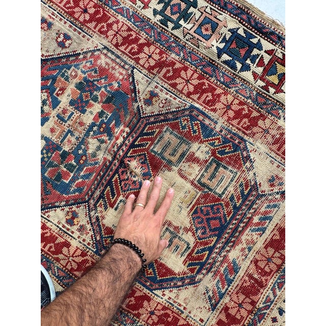 Early 20th Century Caucasia Throw Rug Character and Detailed Border Rug 3.3 x 5 For Sale In Milwaukee - Image 6 of 8