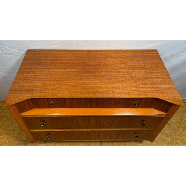 Mid-Century Teak Chest of Drawers from Austinsuite, 1960s For Sale - Image 9 of 11