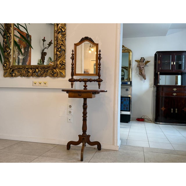 Austrian Dressing Table in Walnut For Sale - Image 4 of 10