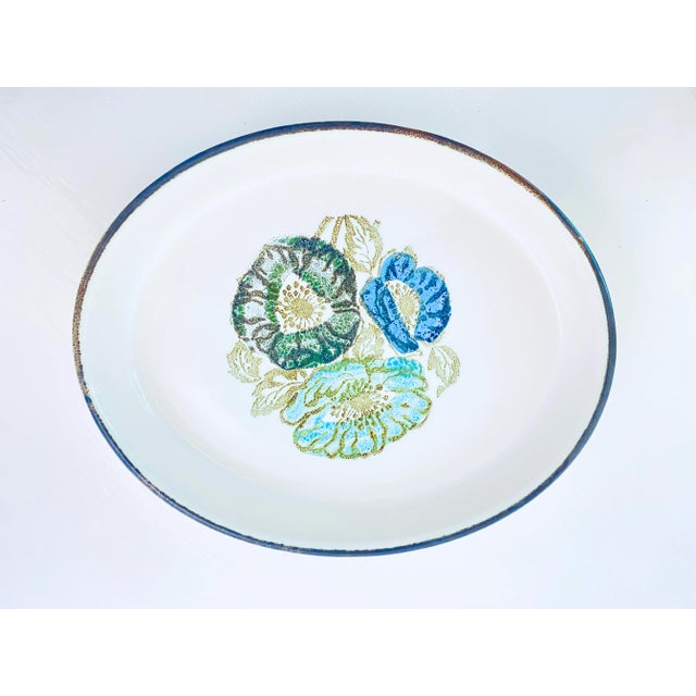 1970s Vintage Wedgwood China Iona Oval Baker For Sale - Image 5 of 5