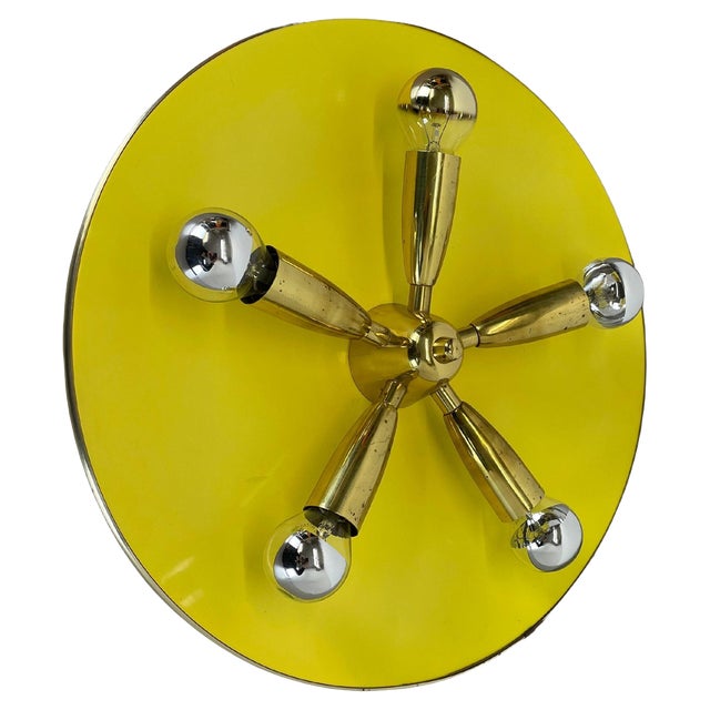 Theatre Wall Light in Brass + Yellow in the style of Stilnovo by Gio Ponti, Italy, 1950s For Sale