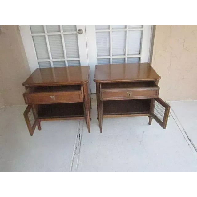 1970s Vintage Henredon French Provincial Mesh Door Nightstands End Tables Set of 2 For Sale - Image 5 of 12
