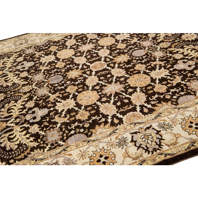 Brown Modern Paki Peshawar Handmade Wool Rug in Brown With Floral Design For Sale - Image 8 of 10