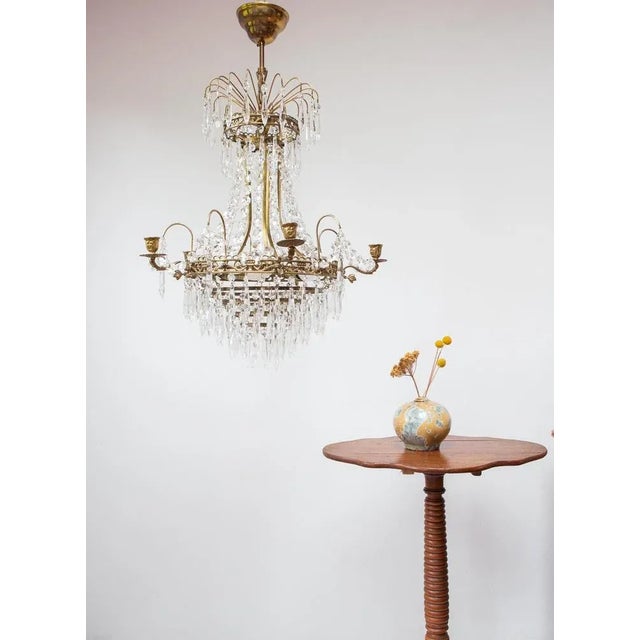 Ceiling lamp from the mid -XX. 6 fine thread bulbs E14 (5 in the central ring and one above). All impeccable crystals. It...