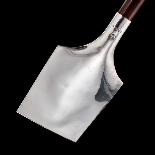 19th Century Victorian Solid Silver Presentation Shovel by Barnard, 1892 For Sale - Image 9 of 12