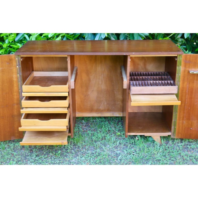 Magic Box Desk attributed to Mummenthaler and Meier, Switzerland, 1960s For Sale - Image 3 of 13