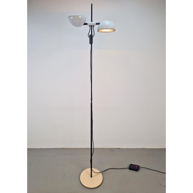 1970s Vintage White Floor Lamp from Valenti Milano, Italy, 1970s For Sale - Image 5 of 18