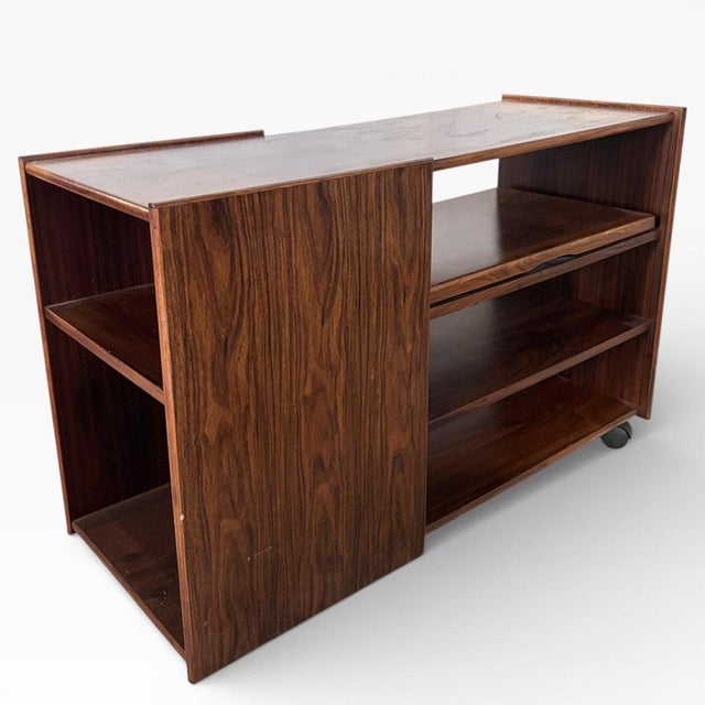 1960s Vintage Danish Rosewood Media Unit with Sliding Shelf, 1960s For Sale - Image 5 of 8