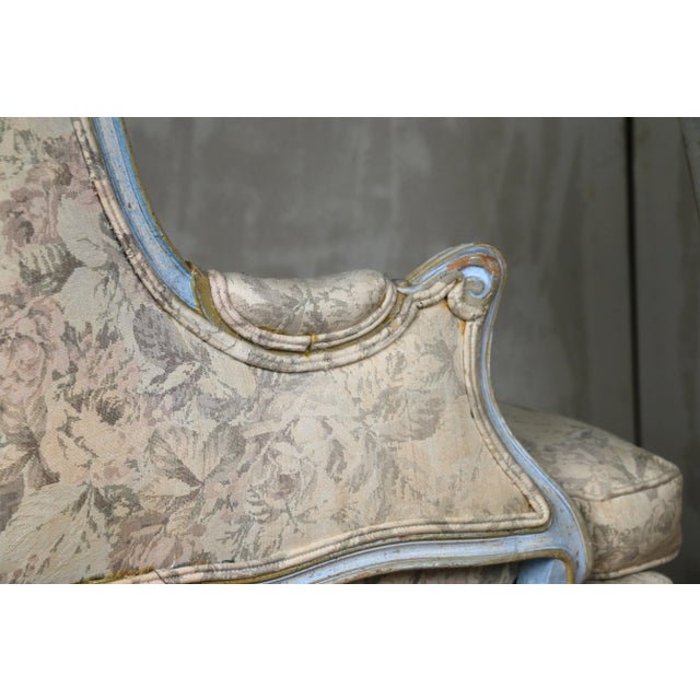 Pair of Mid 20th Century Louis XV Wingback Bergère Armchairs – Floral Upholstery For Sale - Image 9 of 18