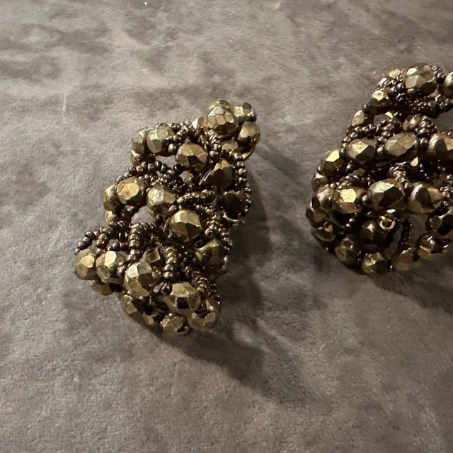 Gray 1960s Costume Jewelry Gilt Metal and Beads Italian Clip-on Earrings For Sale - Image 8 of 9