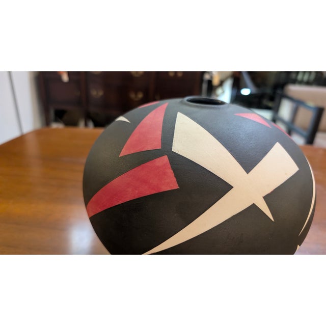 1990s Modernist Pottery For Sale - Image 9 of 17