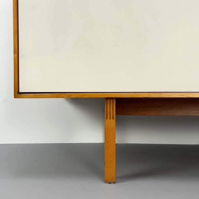 Vintage Model 119 Sideboard by Florence Knoll for Knoll International, 1960s For Sale - Image 10 of 18