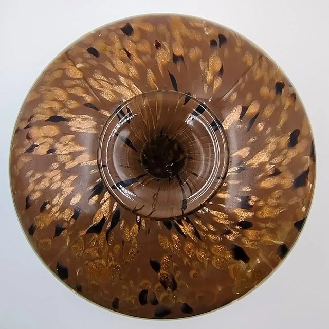 Glass 1960s Gorgeous Vase in Murano Glass. Made in Italy For Sale - Image 7 of 7