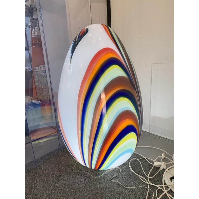 Early 21st Century Contemporary White Egg Lamp in Murano Style Glass With Multicolored Reeds For Sale - Image 5 of 10