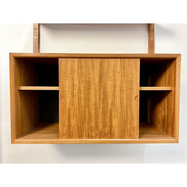 Mid-Century Danish Royal Shelving System in Teak by Poul Cadovius for Cado, Denmark, 1960s, Set of 8 For Sale - Image 11 of 18