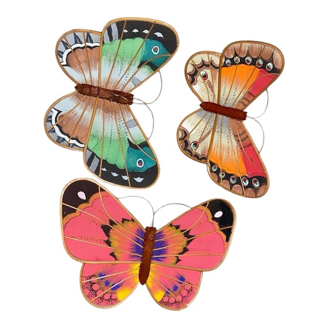 1970s Bent Bamboo Butterfly Wall Decoration- Set of 3 For Sale