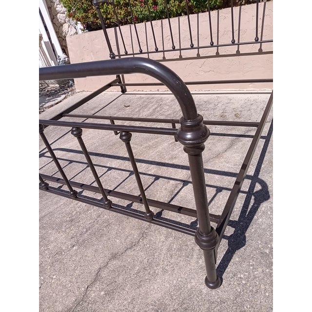 Traditional 1990s King Size Headboard Footboard and Rails Black Metal Bed Frame For Sale - Image 3 of 8