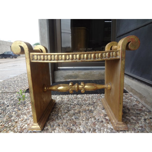 Hollywood Regency 1960s Italian Hollywood Regency Giltwood Bench For Sale - Image 3 of 11