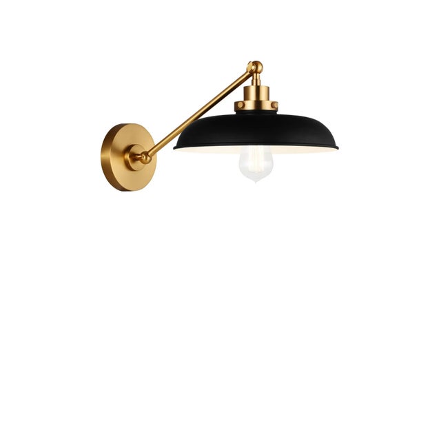 Contemporary Chapman & Myers by Visual Comfort Studio Wellfleet Single Arm Wide Task Sconce, Midnight Black & Burnished Brass For Sale - Image 3 of 5
