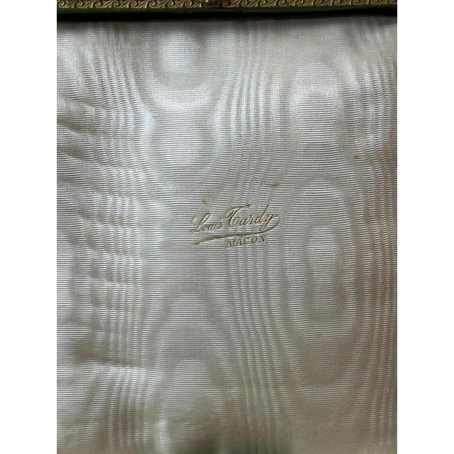 Beautiful box composed of 12 small spoons and a silver metal tongs dating from the beginning of the 20th century....