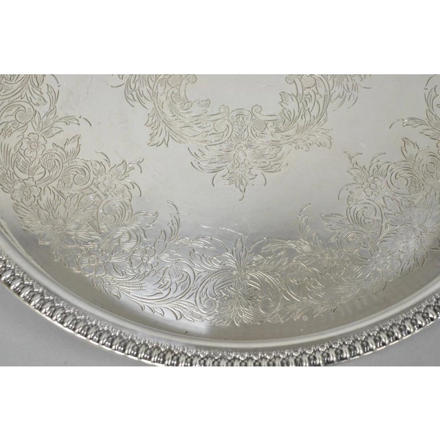 Metal Mid 20th Century Webster Wilcox "Brandon Hall" 7572g Silver Plated Reticulated 15" Round Bar Tray For Sale - Image 7 of 13