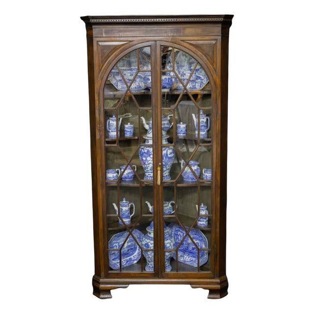 Georgian Mahogany Corner Cupboard For Sale