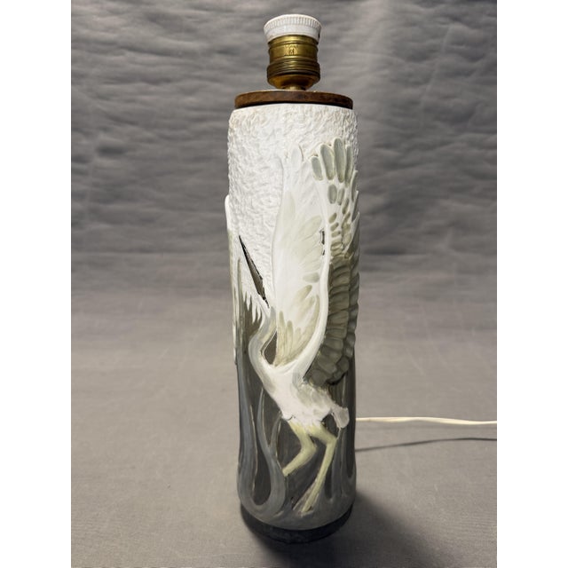 Nalda porcelain, origin Valencia, Porcelain lamp with heron motifs, porcelain dimensions: 33 x 10 cm. total height: 38.5...
