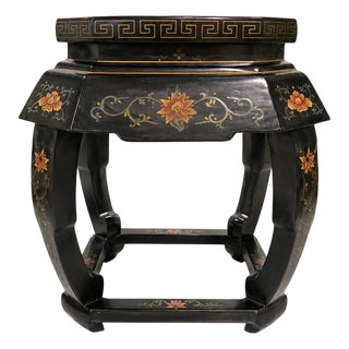 Circa 1920's Antique Chinoiserie Black Lacquer Wood Stool / Side Table For Sale