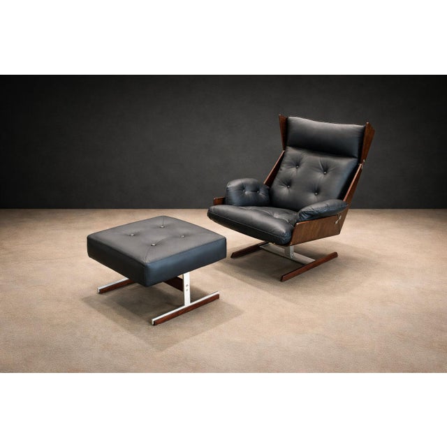 Mid-Century Modern Brazilian Modern Armchair and Ottoman in Rosewood, Leather, and Metal, Jd Móveis, 1960s For Sale - Image 3 of 13