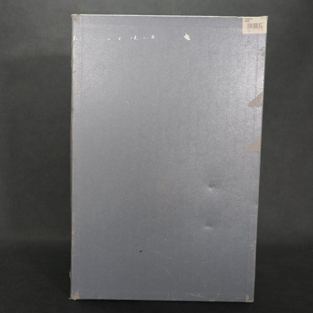 1989 Lalique Tanega Green Frosted & Clear Crystal Leaf Vase in Original Box For Sale - Image 10 of 11