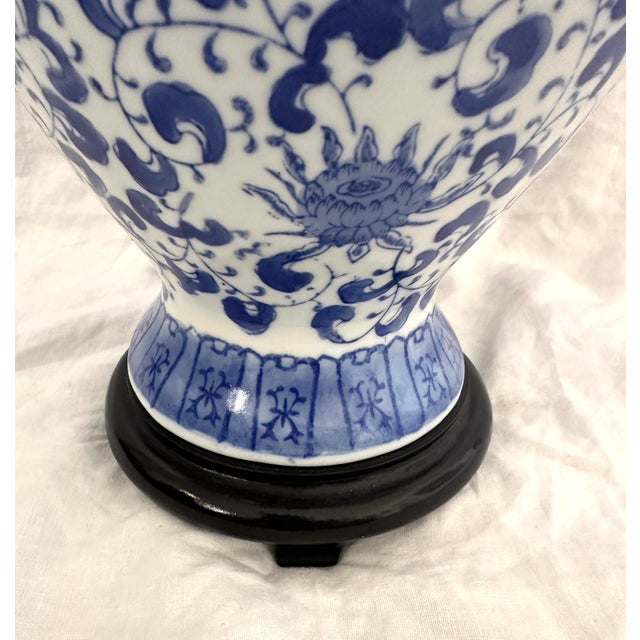 Wood Blue & White Ginger Jar Table Lamp For Sale - Image 7 of 9