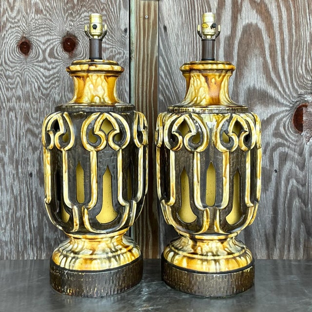 Mid-Century Modern Mid 20th Century Vintage Mid-Century Modern Glazed Ceramic Lamps - a Pair For Sale - Image 3 of 8