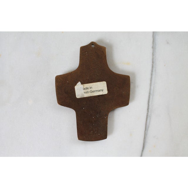 Brutalist-Style Bronze Wall Cross Depicting the Last Supper "God Bless Our Home" For Sale - Image 4 of 5