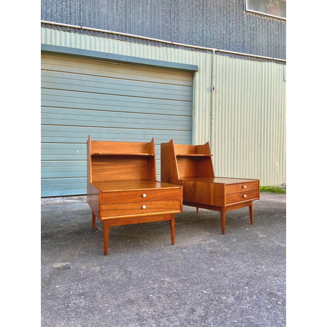 Mid Century Modern Pair of Two-Tier Nightstands With Double Drawers | Kipp Stewart for Drexel For Sale In Tampa - Image 6 of 12