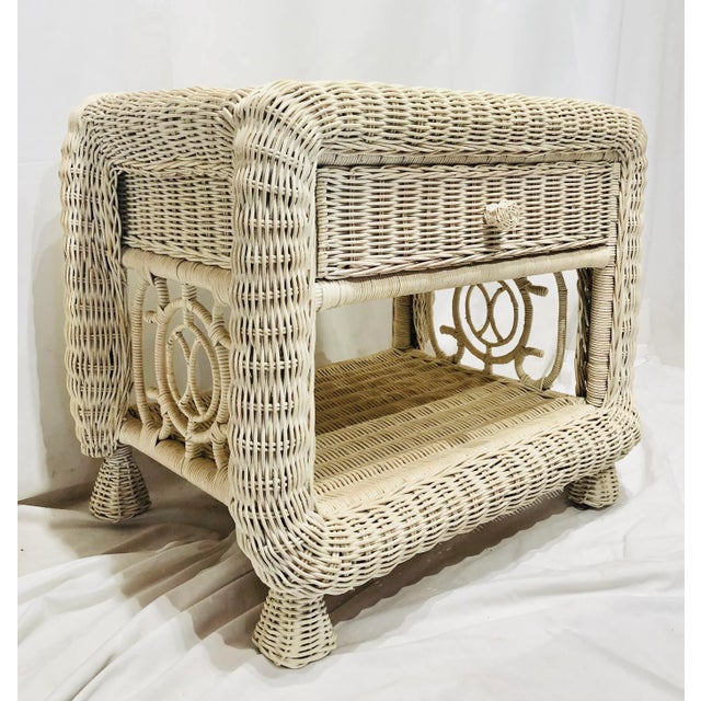 Late 20th Century Vintage Hollywood Regency Style Woven Wicker Bedside Table For Sale - Image 5 of 11