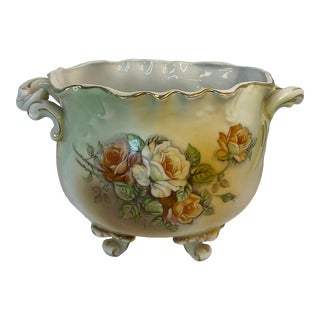 Vintage 1950s English Porcelain Catchepot-Planter With Roses and Side Handles For Sale