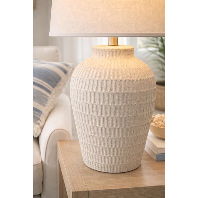 Off-white Late 20th Century Large Textural Ribbed Ceramic Table Lamp – Coastal Neutral For Sale - Image 8 of 12