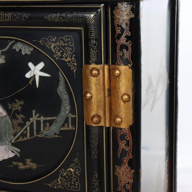 Early 20th Century Chinese Ebonized & Gilt Credenza With Figural & Floral Soap Stone Inlay 20thC For Sale - Image 10 of 17