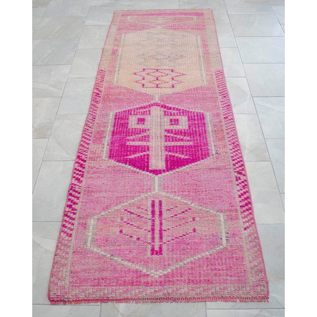 Vintage Turkish Hand-Knotted Runner Rug Pink Hallway Kitchen Decor - 2′10″ × 8′8″ For Sale - Image 6 of 13