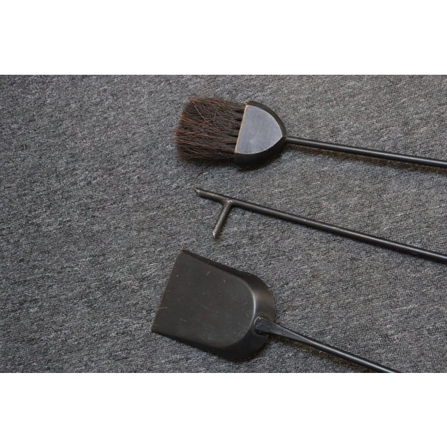 Mid-Century Modern Triangular Guitar Pick Form Fire Tool Set in Walnut and Iron For Sale - Image 9 of 18