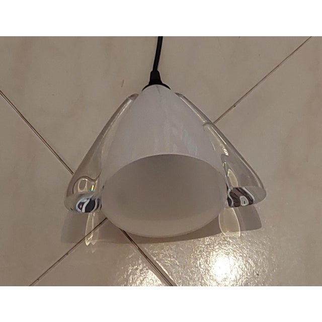 Italian White Murano Glass Suspension Lamps, 1970s, Set of 2 For Sale - Image 6 of 9