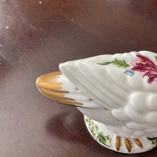 Ceramic 1970s Chelsea Gardens Pomander Duck by ElizabethArden For Sale - Image 7 of 8