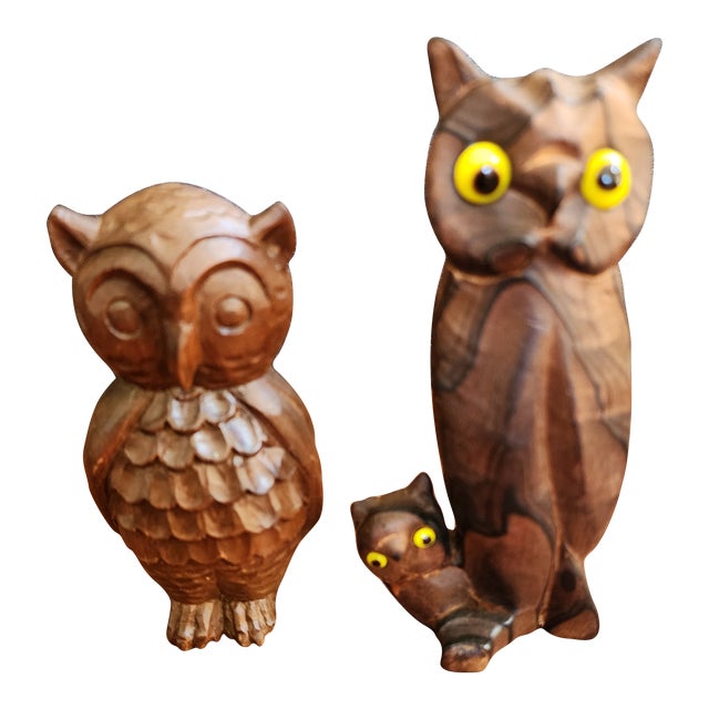 Vintage Handcrafted Wooden Sculptures of Owls - Set of Two For Sale
