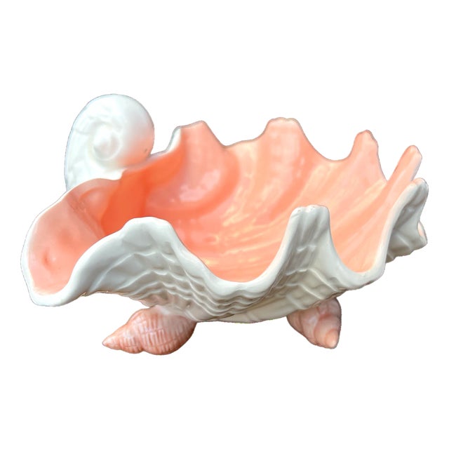 Vintage Fitz & Floyd Footed Porcelain Coquille Shell Bowl – Hand-Painted Coral & White For Sale