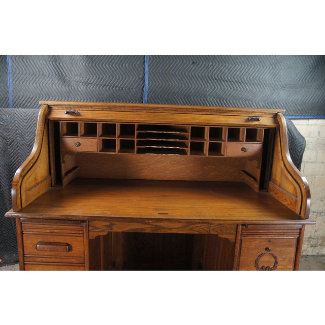 Antique Quartersawn Oak Tambour Roll Top Kneehole Secretary Bankers Writing Desk For Sale - Image 9 of 17