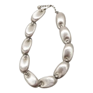 Vintage 1950s Signed Napier Book Piece Silvertone Florentine Finish Oval Link Necklace