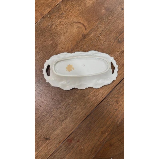 1900 - 1909 Antique Flow Blue Porcelain Handled Relish Dish With Gold Gilt For Sale - Image 5 of 5