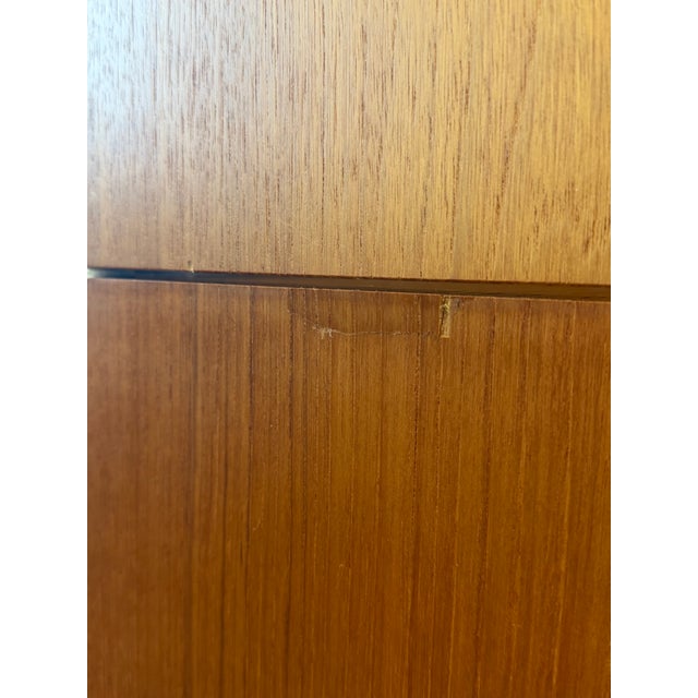 1960s Carlo Jensen for Hundevad Danish Modern Teak Media Bookcase & Credenza For Sale - Image 16 of 16
