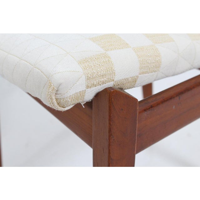 Mid-Century Wood and Cream Fabric Chairs from ISA Bergamo, Italy, 1960s, Set of 4 For Sale - Image 14 of 17